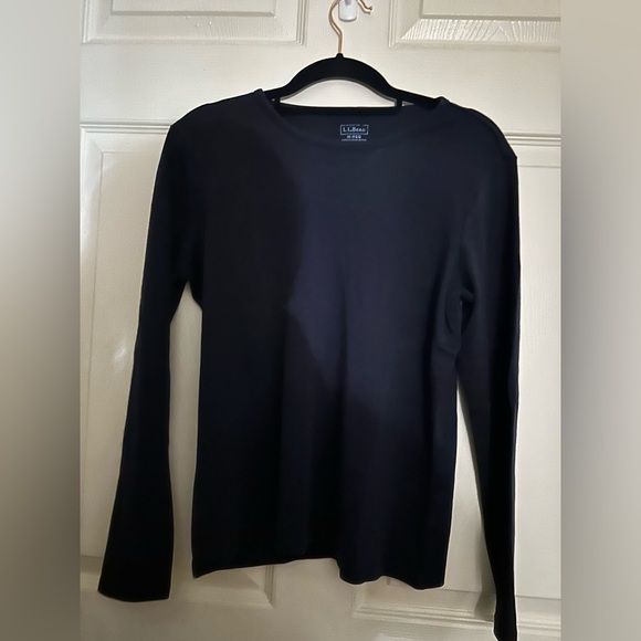 L.L Bean women’s navy blue cotton long sleeve shirt M winter outdoors hiking - Picture 2 of 5